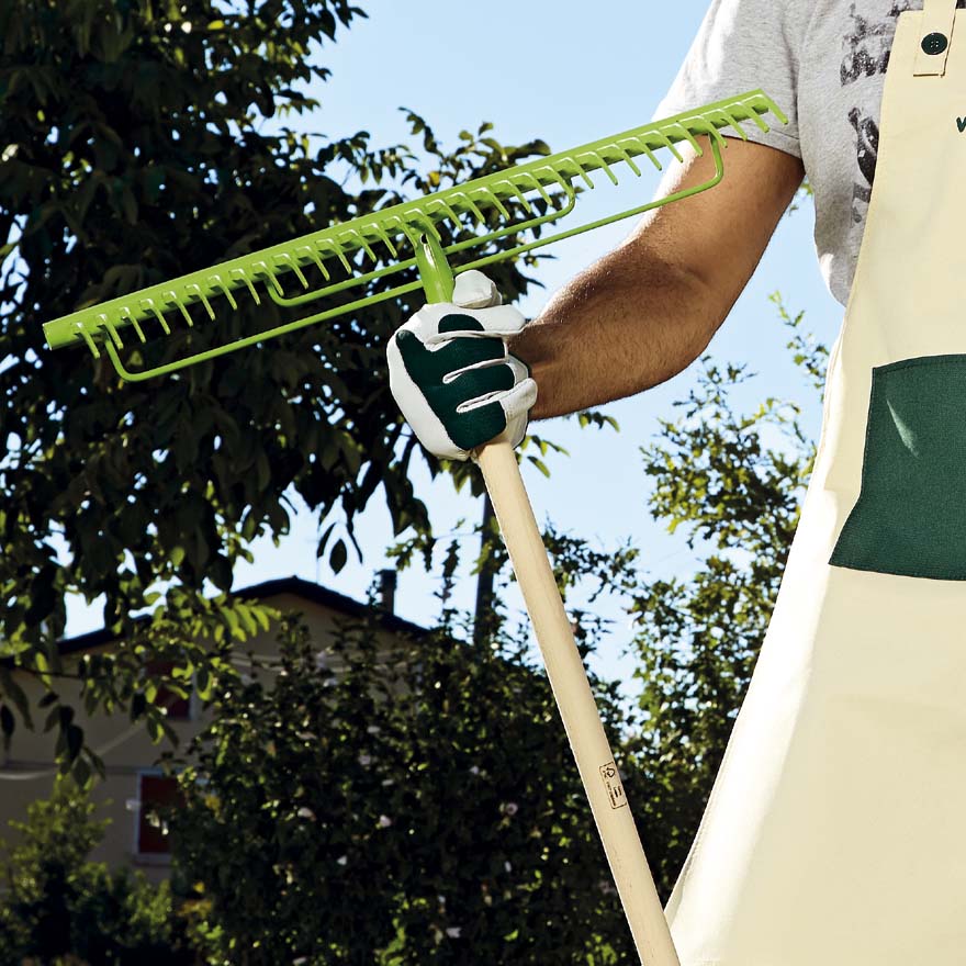 ГРАБЛИ ОКРАШЕНЫЕ 32 ЗУБА 55 СМ,